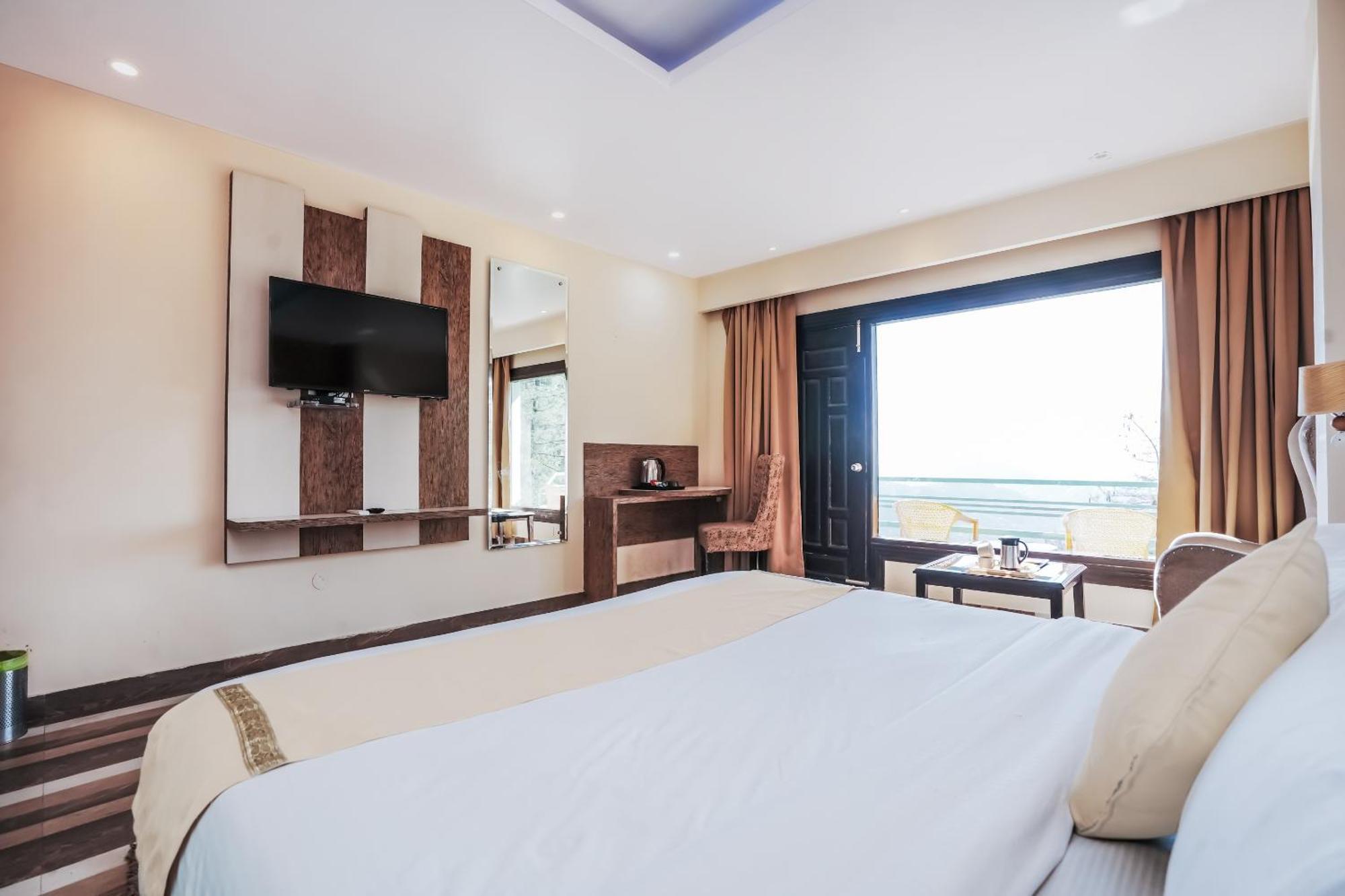 Nature Valley View Resort Mashobra !! Luxury Choice !! Gaming Zone !! Open Terrace !! Big Parking Simlá Kültér fotó